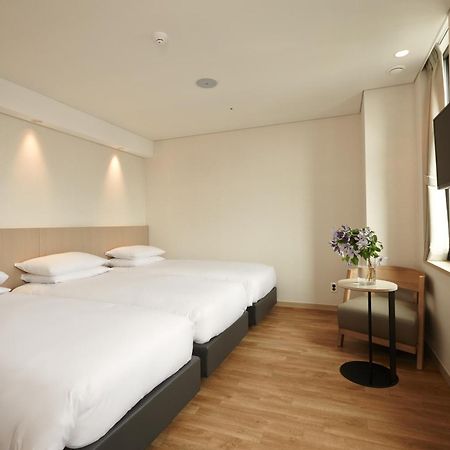 Mayplace Hotel Seoul Exterior photo