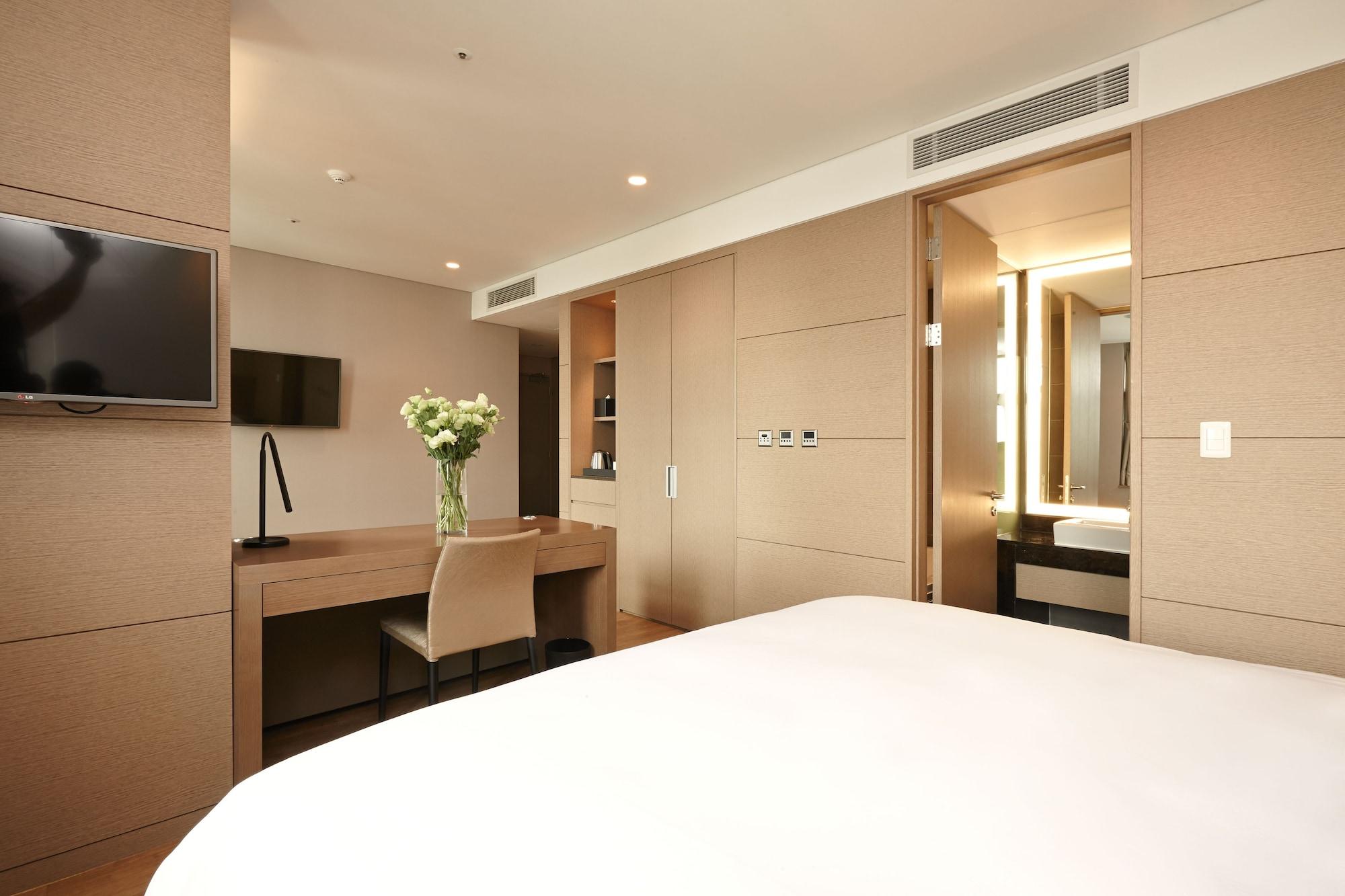 Mayplace Hotel Seoul Exterior photo